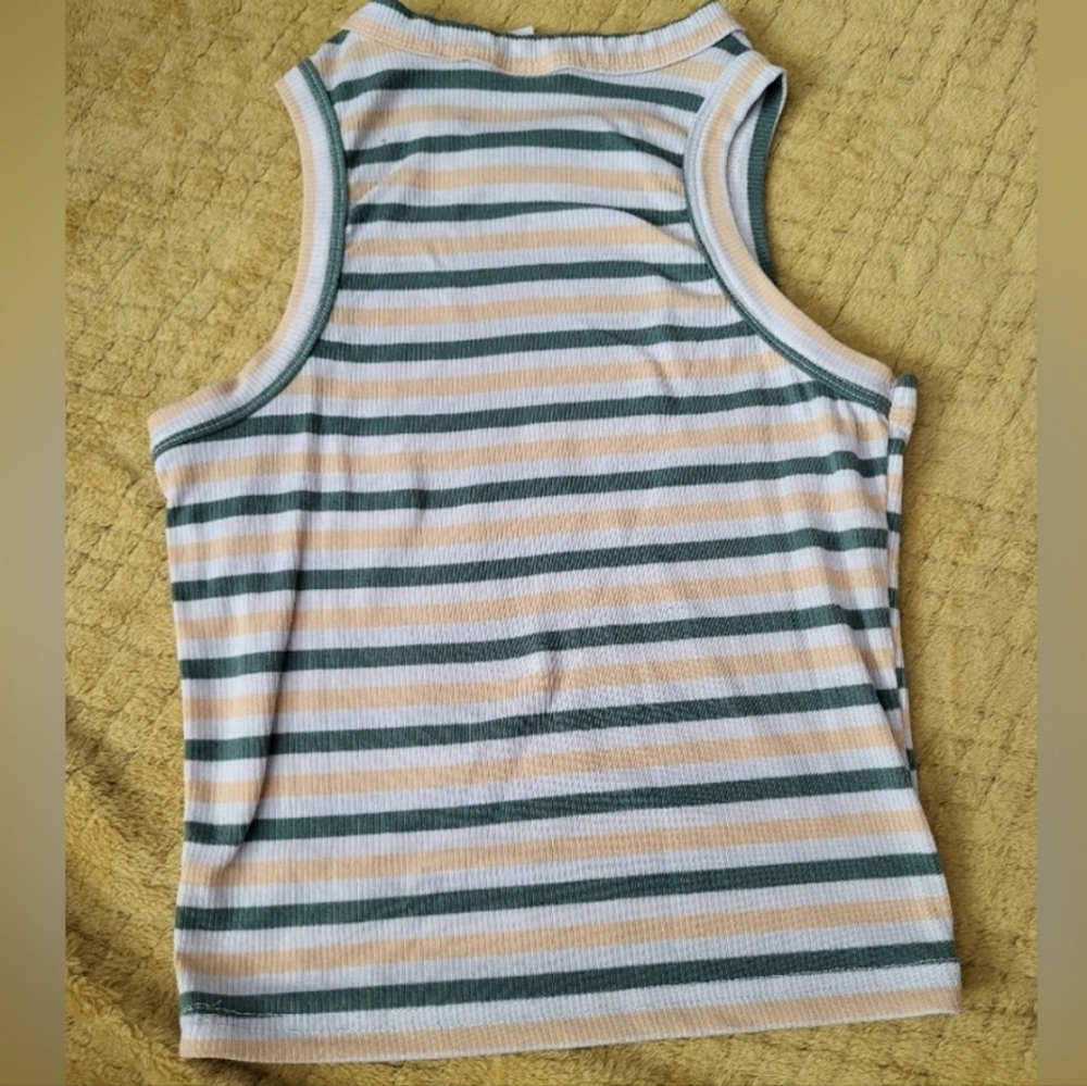 Rue 21 Tank Y2K Crop Top, Stylish Preppy Beach Ready